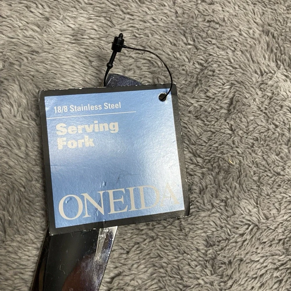 Oneida 18/8 Stainless Steel Serving Fork 10